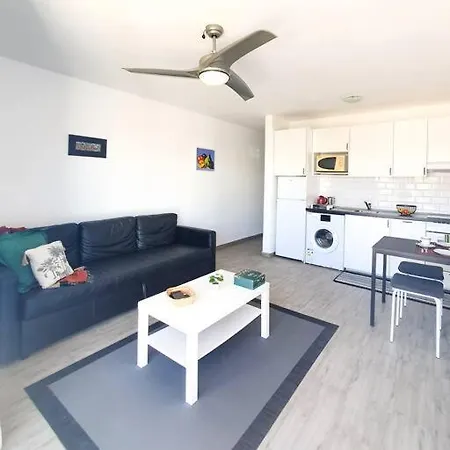 公寓 Bright Appartement, Renovated, Wi- Fi & Parking *